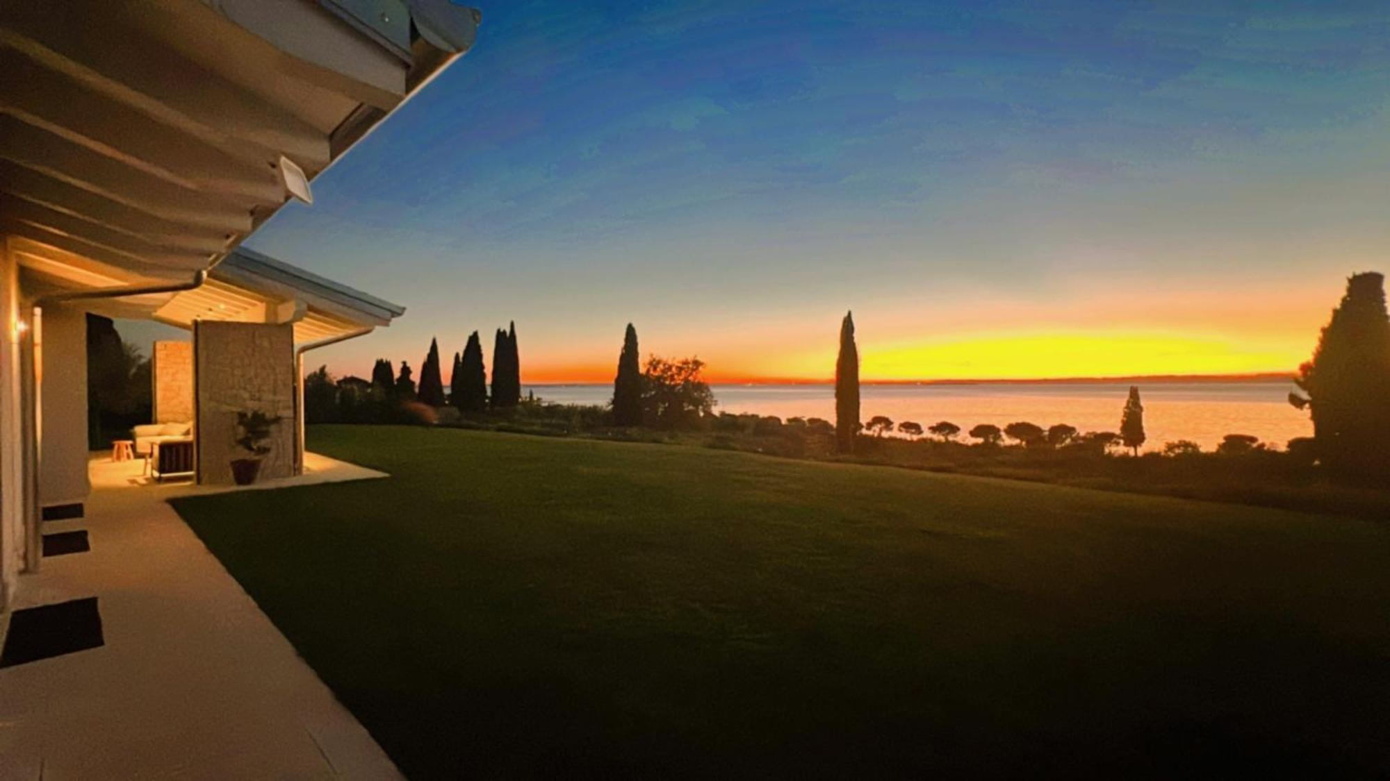 Villa F Bardolino Exterior photo